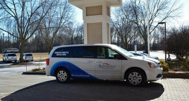 Отель Baymont By Wyndham East Windsor Bradley Airport Экстерьер фото